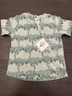kate quinn Mint Green Vine & Grape Short Sleeve Tee
